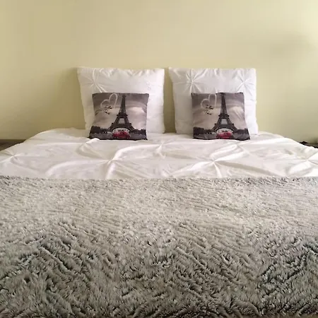 Apartman Champs Elysees Cozy Flat